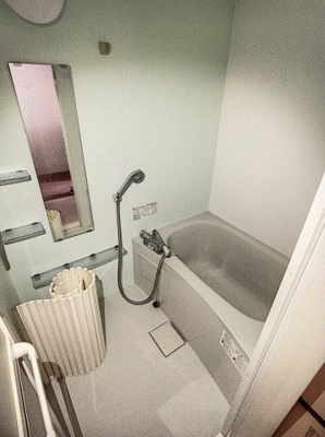 【浴室】 | カンティレバー