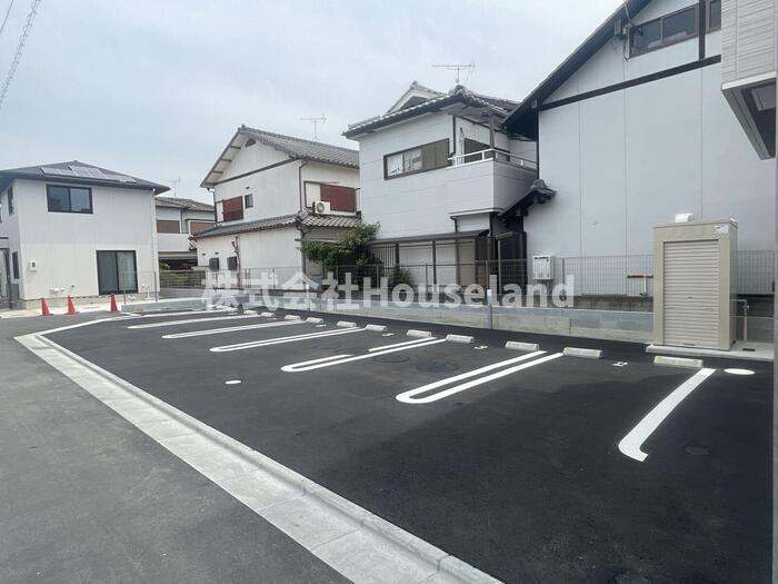 神前ウエストワンズの駐車場