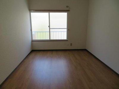 【洋室】 | メゾン旧港