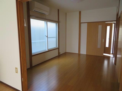 【洋室】 | メゾン旧港