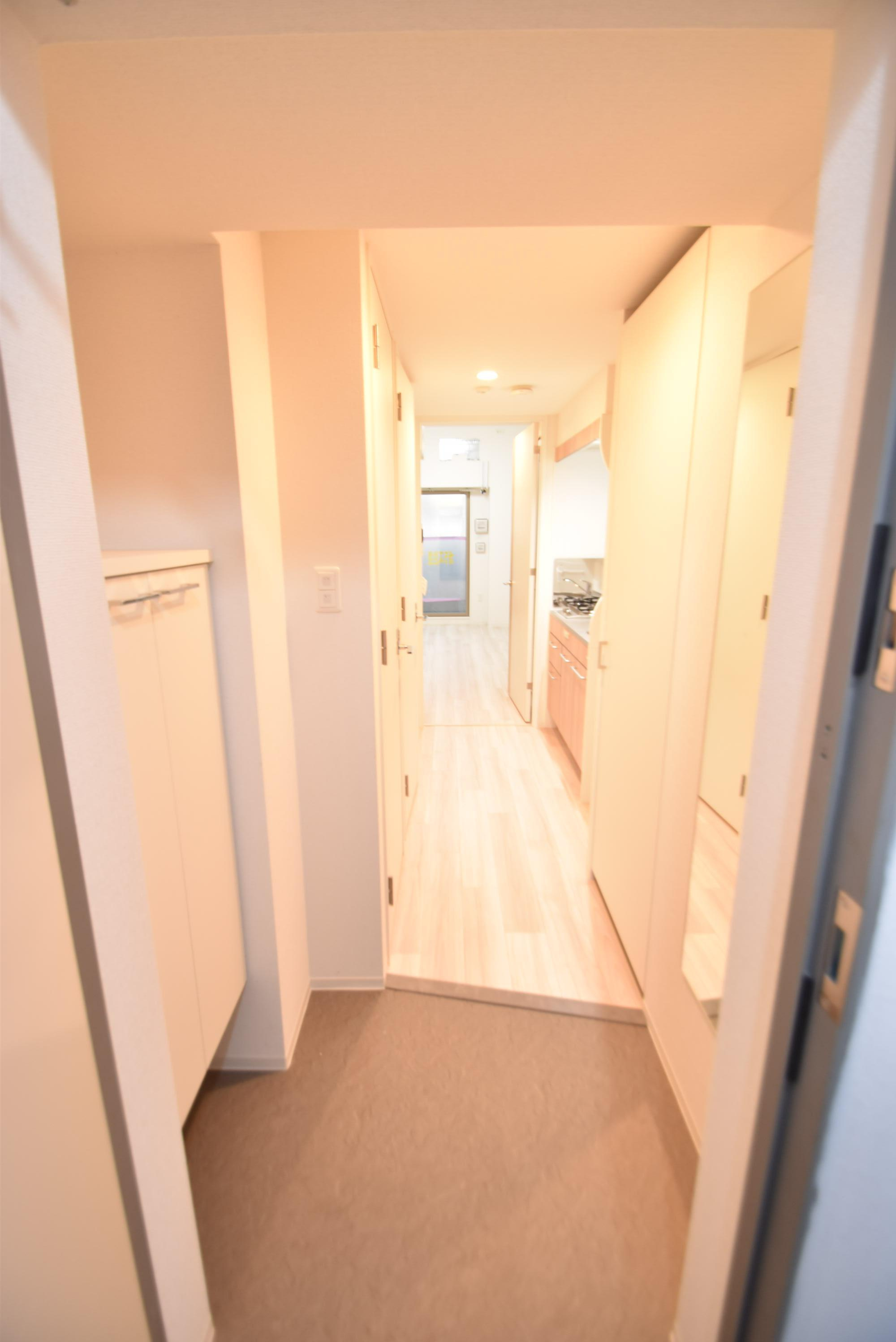 大阪市城東区蒲生１丁目の賃貸マンションの玄関