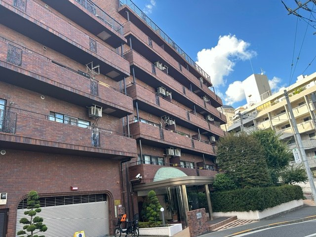 クレール駒込の外観