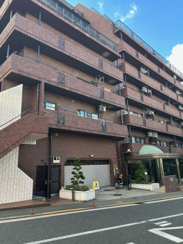 クレール駒込の外観