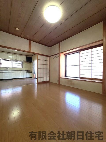 【洋室】 | 上乃木2丁目中古戸建 | ゆったりした洋室です