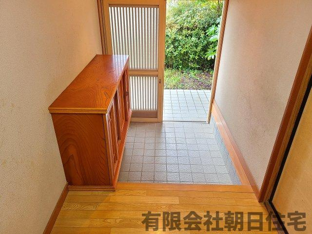 【玄関】 | 上乃木2丁目中古戸建 | 広い玄関です