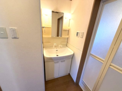 【洗面所】 | ナトゥラヴィータ壱番館