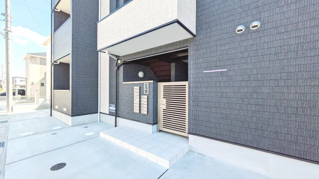 【エントランス】 | Feliz Courtりんくう