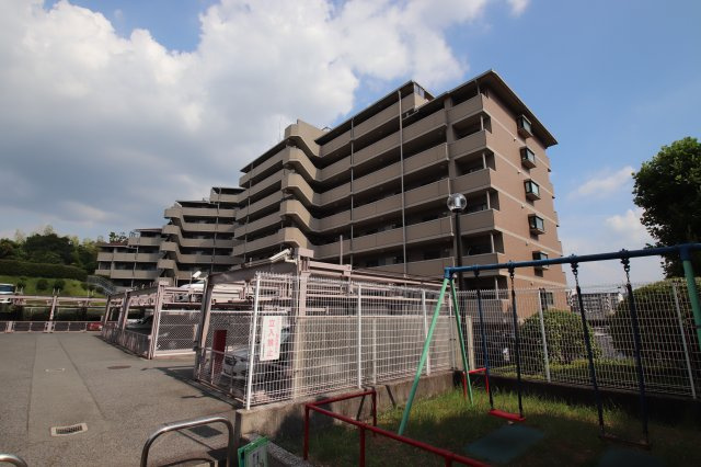 【外観】 | アンビエント金剛東