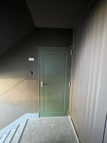 三田橋ポケットの玄関