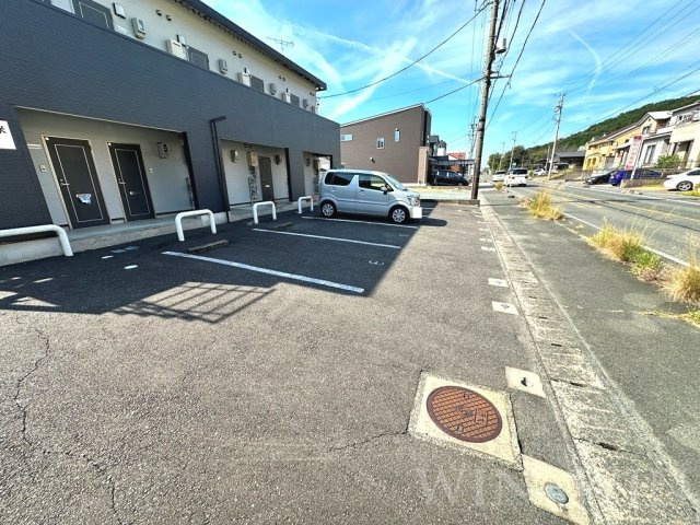 ハイツ多米 Ⅰ番館の駐車場