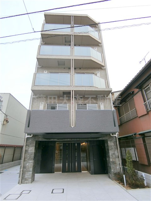 HY's大鳥居の外観