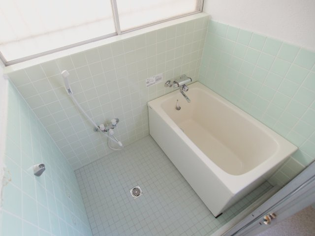 浦田貸家の浴室