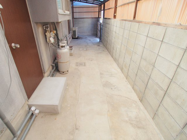 浦田貸家のロビー