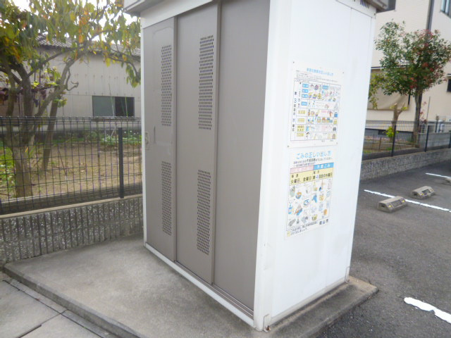 岡山市南区植松のアパートのその他共用部分|敷地内専用ゴミステーション