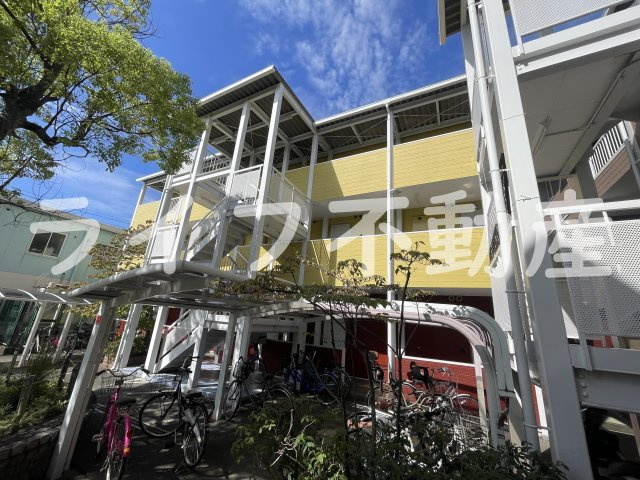 ニシシンヴィレッジ