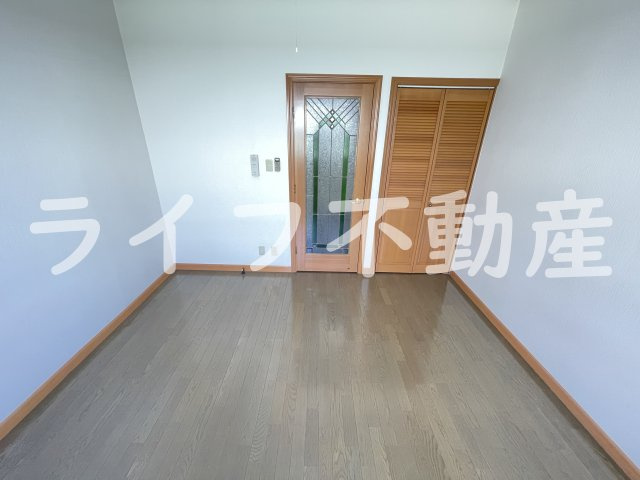 ニシシンヴィレッジの居間・リビング|ゆったり過ごせる居間です