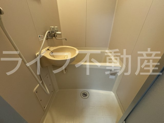 ニシシンヴィレッジの浴室|お風呂です