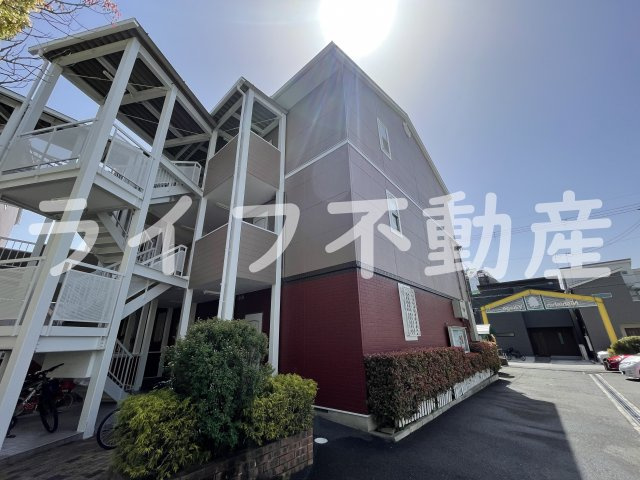 ニシシンヴィレッジの外観|外観もきれいです