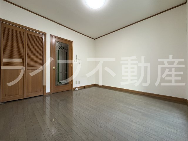 ニシシンヴィレッジの内装|おしゃれな内装です