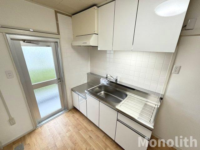 鶴山台7号棟のキッチン