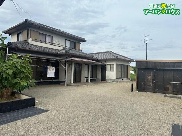小松貸家の外観
