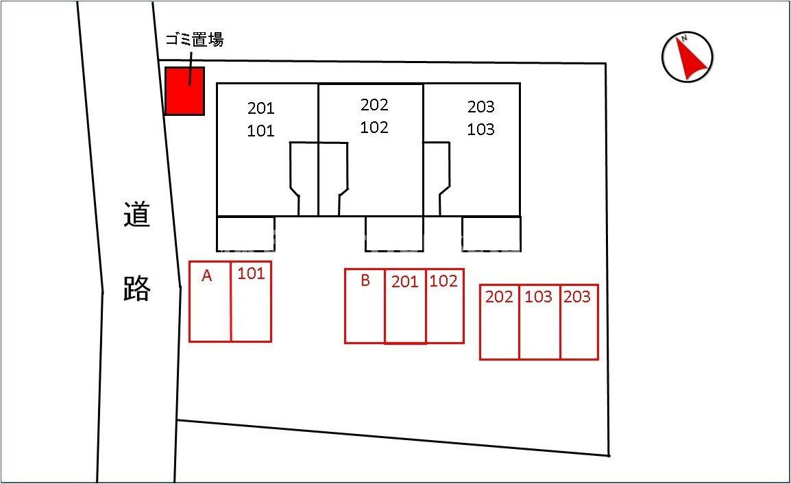 ラシーヌ　シバナカの駐車場