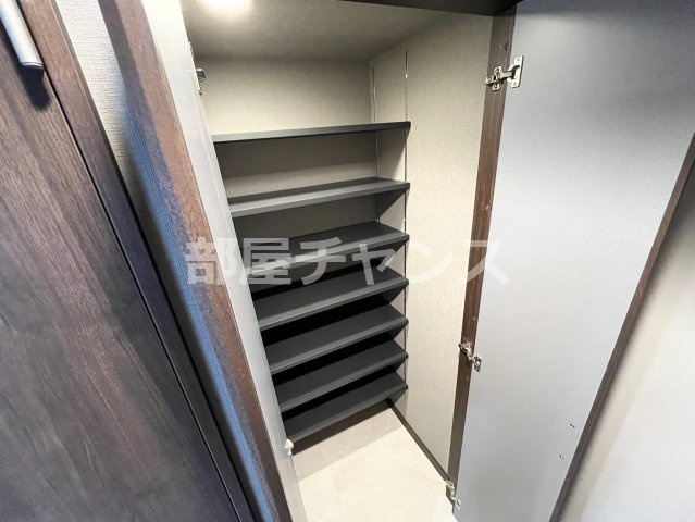 メイクスWアート名駅南Ⅲの収納