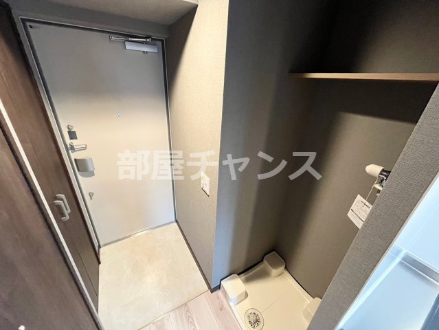 メイクスWアート名駅南Ⅲの玄関