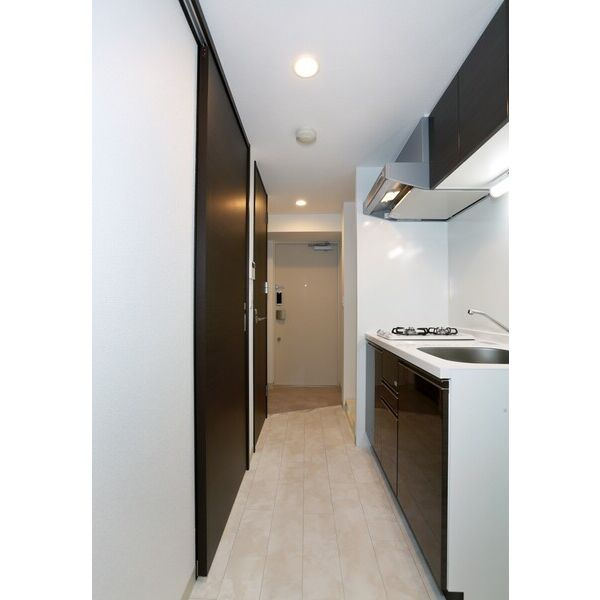 エステムコート名古屋黒川シャルマンのキッチン|お料理しやすいキッチンです