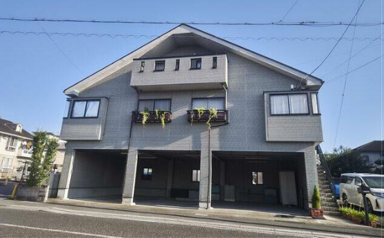 守山市岡町の店舗事務所
