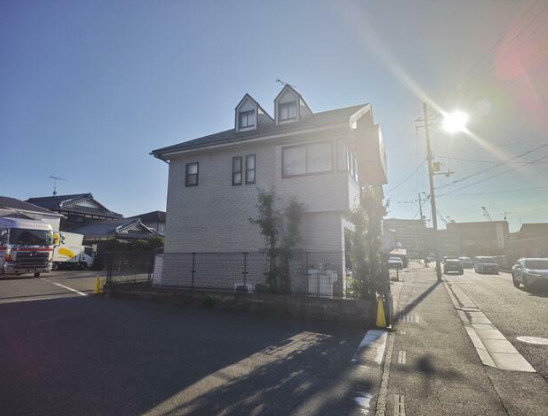 守山市岡町の店舗事務所の外観|外観も気になるポイント