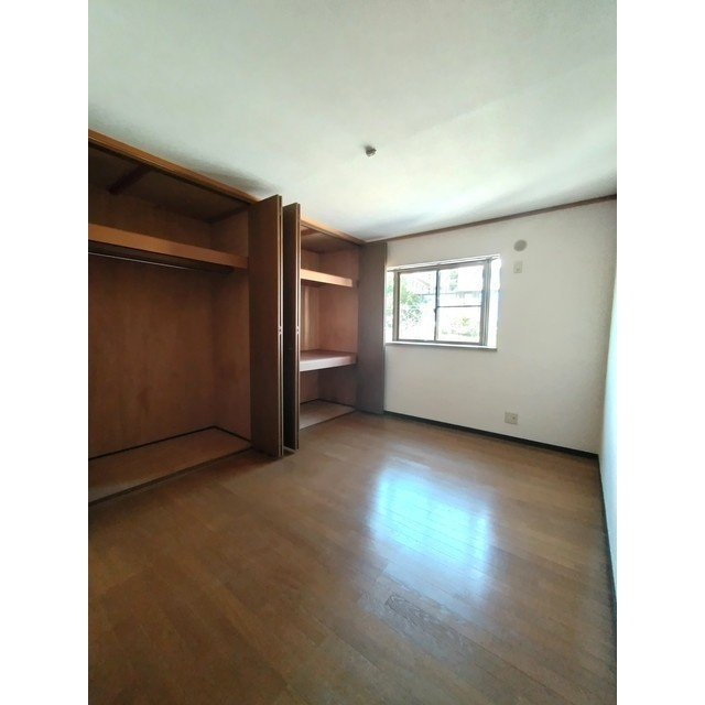 クレセントＫＡＺＵの居間・リビング