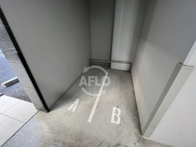 プレサンス阿波座駅前のその他共用部分|プレサンス阿波座駅前　バイク置き場