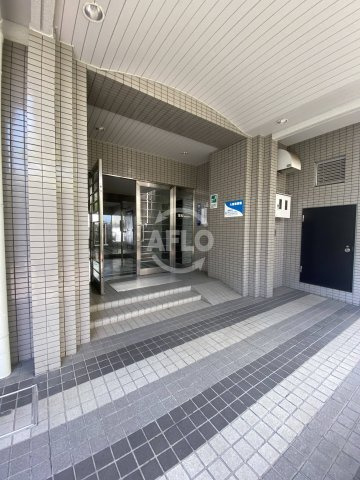 南市岡港友マンション　南市岡小学校区のエントランス|南市岡港友マンション　エントランス