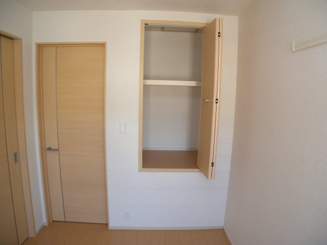 サンライズ赤羽の収納