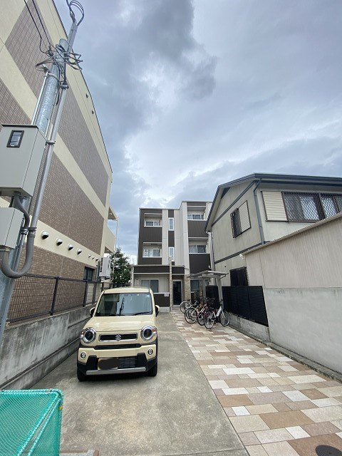 西宮市室川町のアパートの外観
