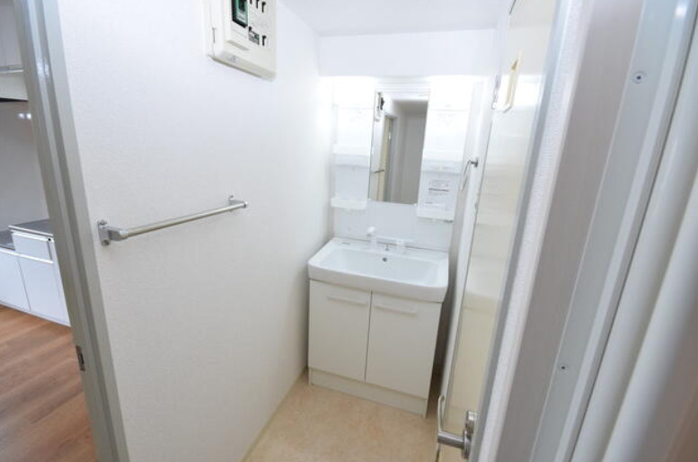 ウイングヒル・Mの洗面所