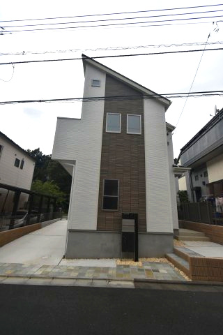 三鷹市大沢1丁目・新築戸建の外観