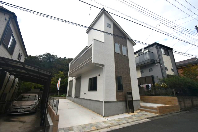 三鷹市大沢1丁目・新築戸建の外観