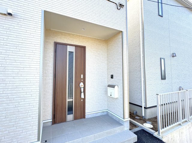 柏市塚崎新築戸建（塚崎第15）のエントランス|エントランス・玄関ポーチ