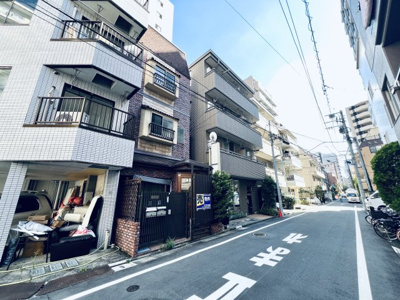 【前面道路含む現地写真】 | 江東区亀戸２丁目の事務所付戸建