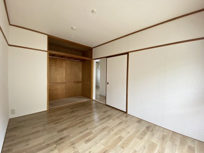 【洋室】 | 小塚山テラスハウス | 洋室6帖