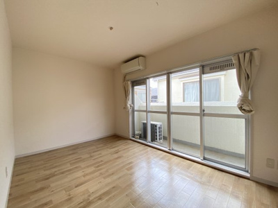 【居間・リビング】 | 小塚山テラスハウス | 洋室6.75帖