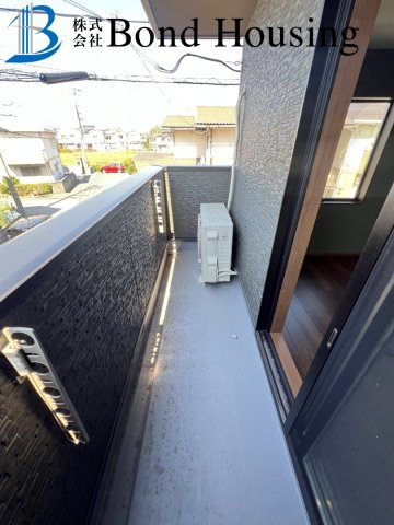 3方角地・オール電化住宅・即日案内可　福里　築1年のバルコニー