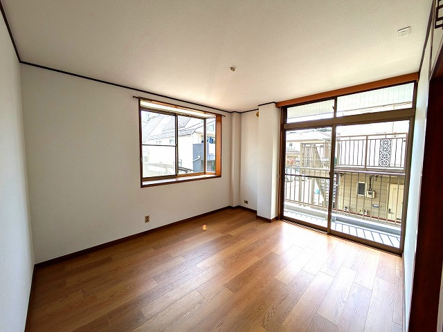 永松宅戸建の居間・リビング