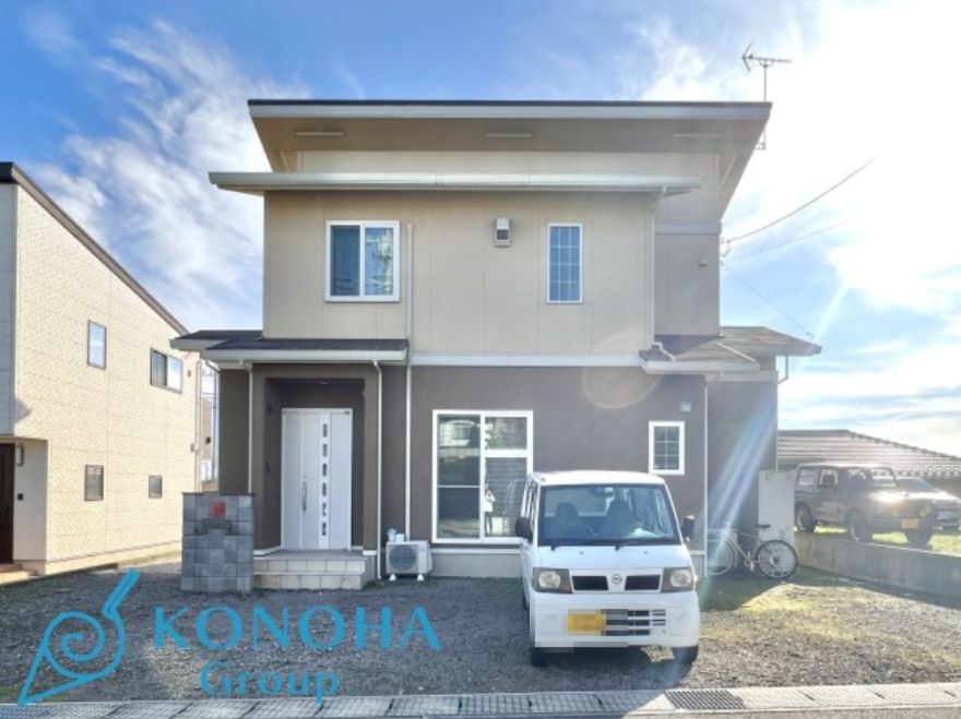 【中古戸建】前橋市富士見町小暮　の居間・リビング|■外観