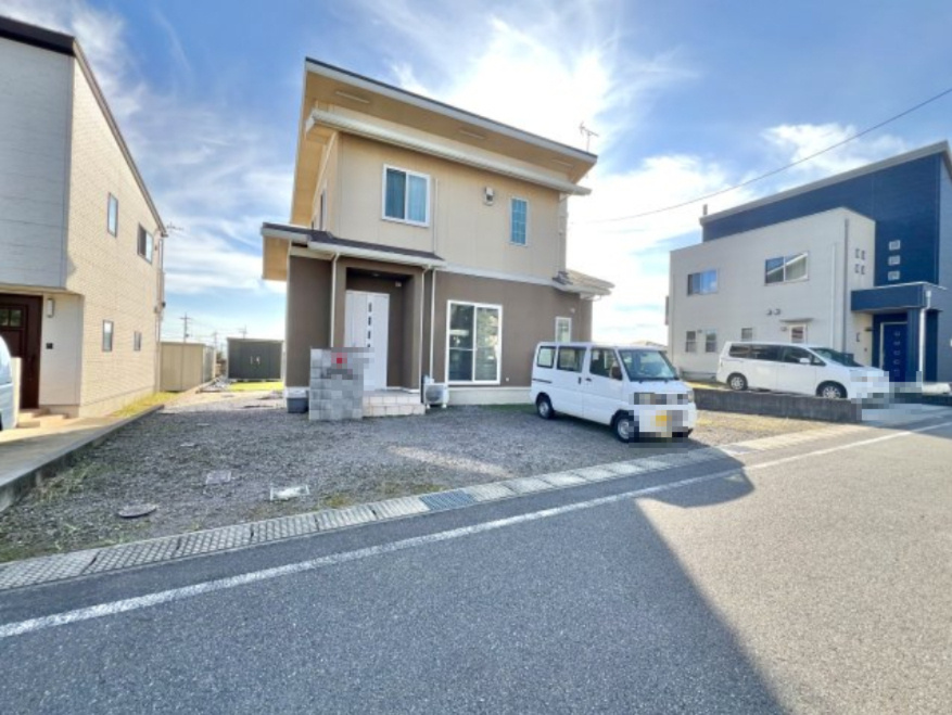 【中古戸建】前橋市富士見町小暮　の洋室|■外観