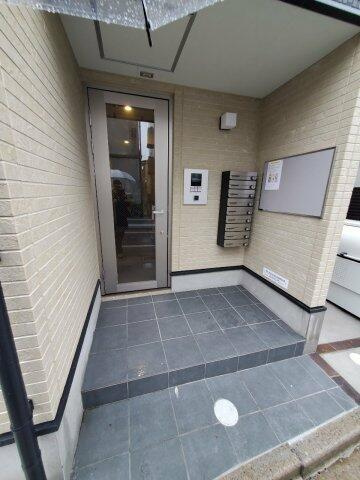ハーモニーテラス北小岩ⅩⅥのエントランス