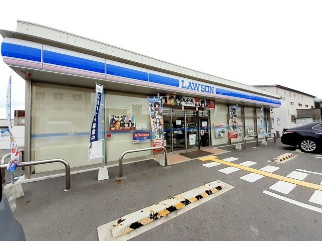 キャッスルスクエアの周辺|ローソン三木府内町店まで572m