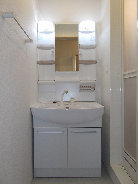 ラ・カーサ　バルサの洗面所|洗面所